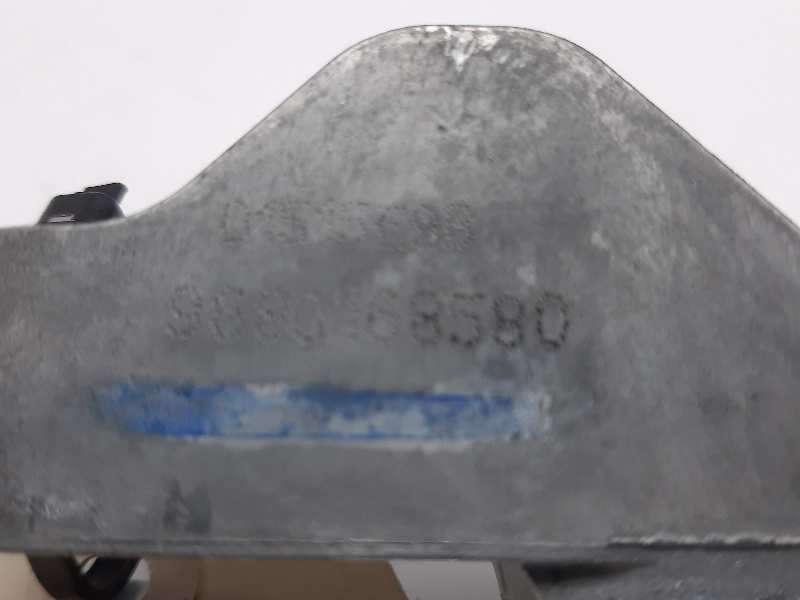 Recambio de maneta exterior delantera derecha para peugeot 208 access referencia OEM IAM 9680168580 1199D 