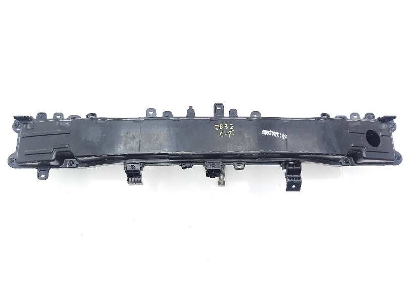 Recambio de refuerzo paragolpes trasero para hyundai tucson essence 2wd referencia OEM IAM 86630D7000  