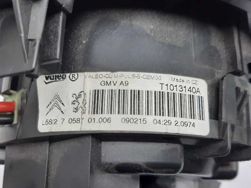 Recambio de motor calefaccion para peugeot 208 access referencia OEM IAM T1013140A  