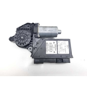 MOTOR ELEVALUNAS TRASERO DERECHO 8E0959802A 5WK47011BBF 0130821766