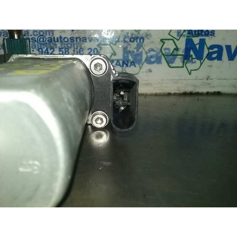 Recambio de motor elevalunas delantero derecho para ford fiesta (cbk) ghia referencia OEM IAM 2S5114553 2S5114553 9030223