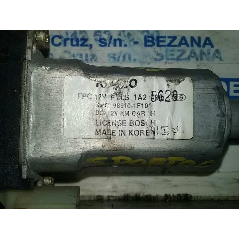 Recambio de motor elevalunas delantero izquierdo para kia sportage referencia OEM IAM 988101F100 988101F100 