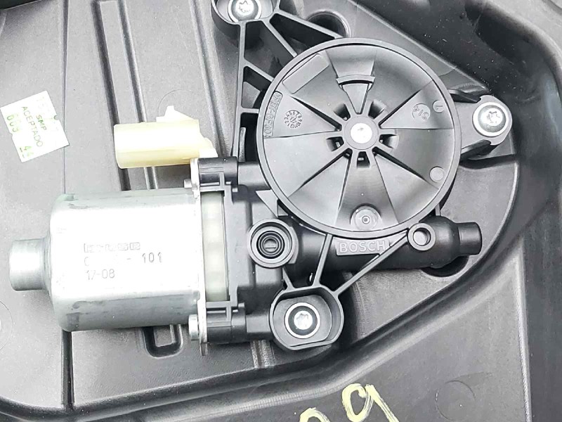 Recambio de elevalunas trasero derecho para jeep compass ii limited 4x4 referencia OEM IAM 68243944AA C54625101 