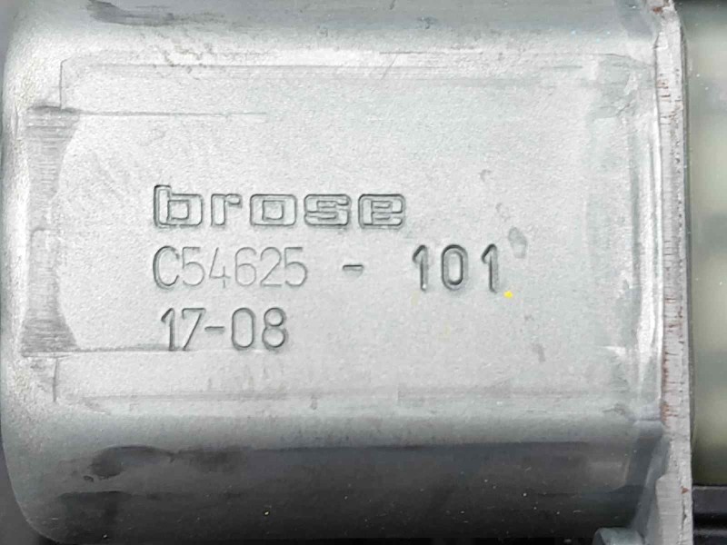 Recambio de elevalunas trasero derecho para jeep compass ii limited 4x4 referencia OEM IAM 68243944AA C54625101 