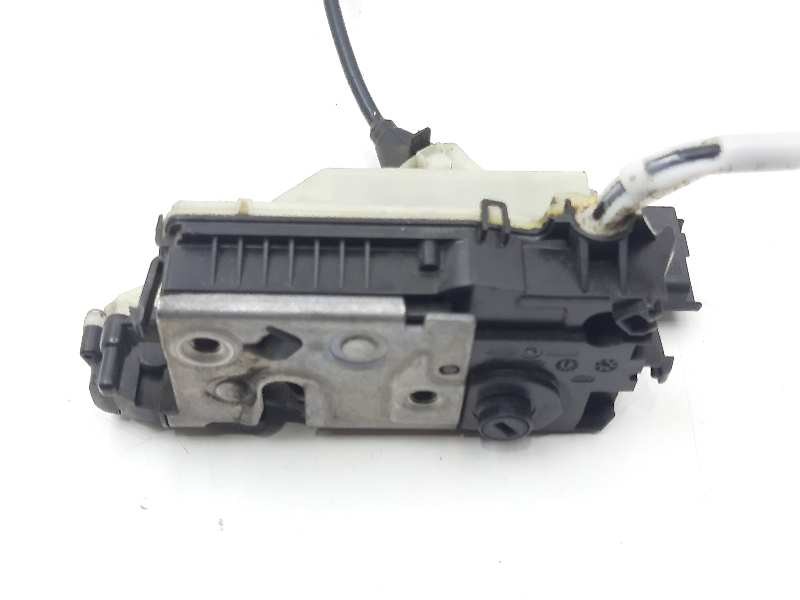 Recambio de cerradura puerta trasera derecha para peugeot 208 access referencia OEM IAM 9812501180  