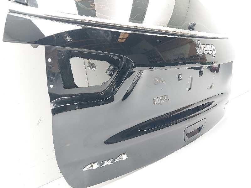 Recambio de porton trasero derecho para jeep compass ii limited 4x4 referencia OEM IAM 68242348AA  