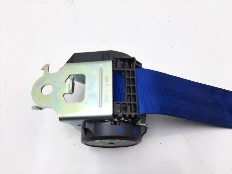 Recambio de cinturon seguridad trasero derecho para peugeot 208 access referencia OEM IAM 98063163MU  