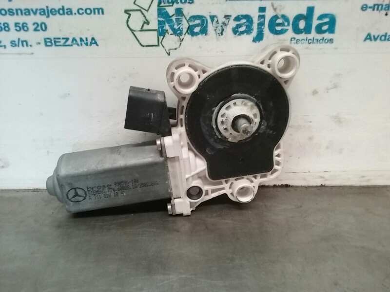 Recambio de motor elevalunas delantero izquierdo para mercedes clase c (w203) berlina referencia OEM IAM 990596 990596 A21182518