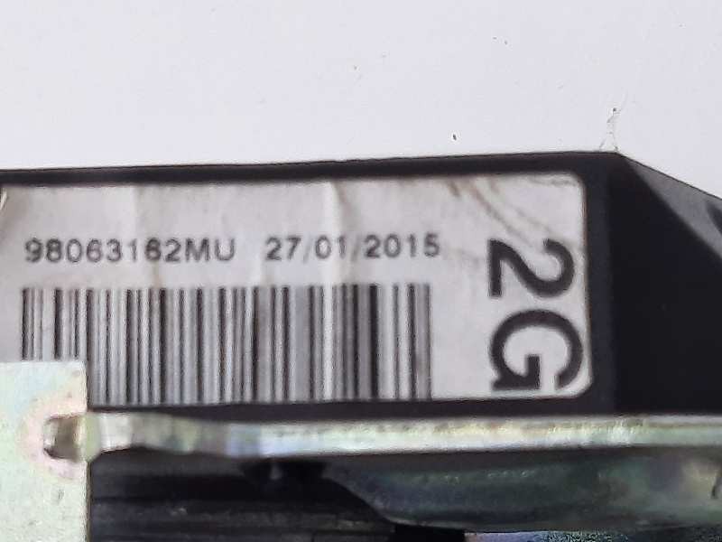 Recambio de cinturon seguridad trasero izquierdo para peugeot 208 access referencia OEM IAM 98063162MU  