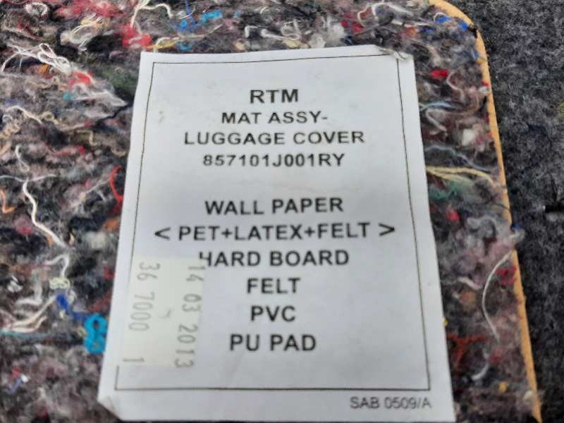 Recambio de tapa maletero para hyundai i20 city s referencia OEM IAM 857101J001RY  