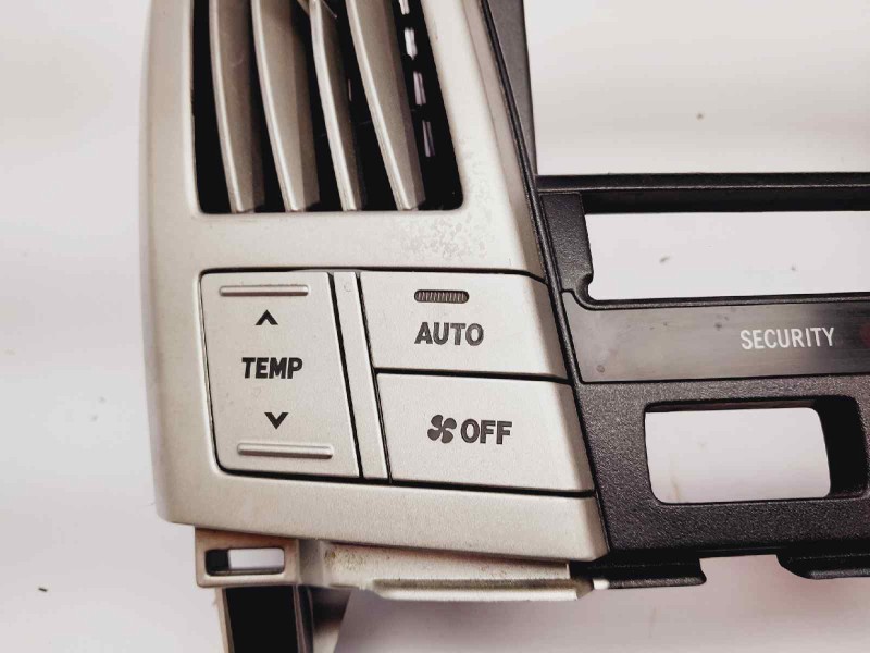 Recambio de rejilla aireadora para lexus rx 400h referencia OEM IAM 5590448160 5566048040 5567048040