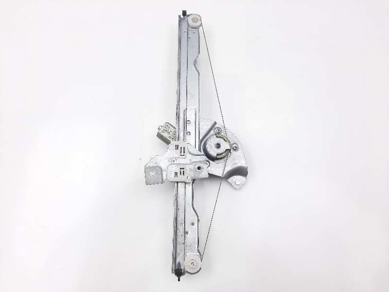 Recambio de elevalunas delantero derecho para dacia sandero referencia OEM IAM 8200733828E 128000842J 