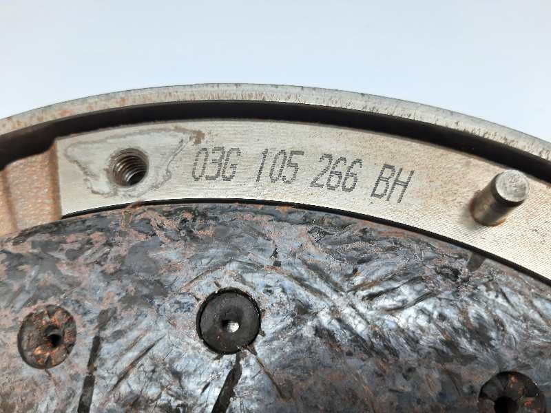 Recambio de volante motor para seat exeo berlina (3r2) style referencia OEM IAM 03G141031P 03G105266BH 