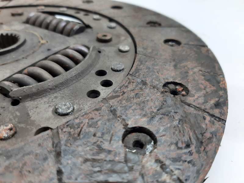 Recambio de volante motor para seat exeo berlina (3r2) style referencia OEM IAM 03G141031P 03G105266BH 