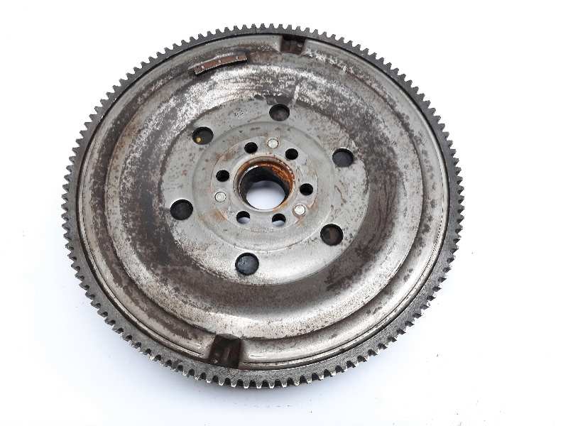 Recambio de volante motor para seat exeo berlina (3r2) style referencia OEM IAM 03G141031P 03G105266BH 