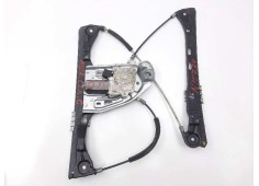 Recambio de elevalunas delantero derecho para mercedes clase c (w203) berlina referencia OEM IAM A2037202446 77460028 