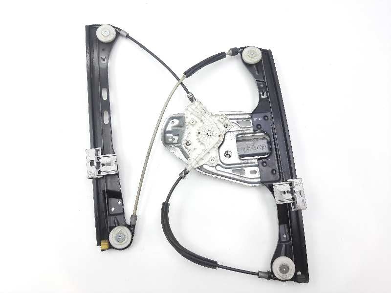 Recambio de elevalunas delantero derecho para mercedes clase c (w203) berlina referencia OEM IAM A2037202446 77460028 