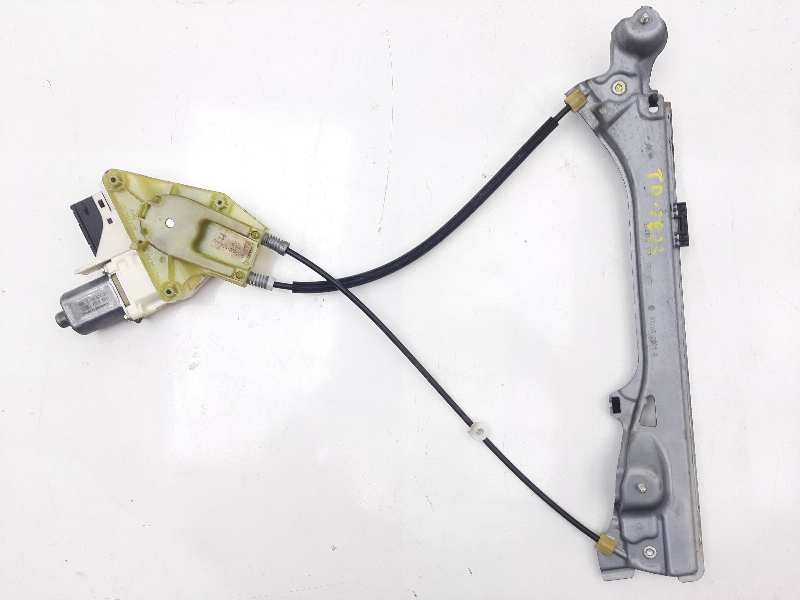 Recambio de elevalunas trasero derecho para renault laguna iii referencia OEM IAM 827000001R 827300001R 