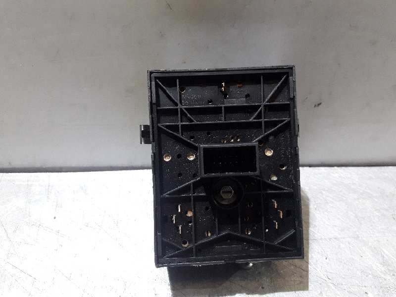 Recambio de mando multifuncion para opel corsa c eco referencia OEM IAM 9116612  