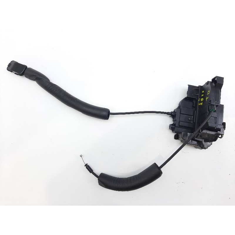 Recambio de cerradura puerta trasera derecha para renault laguna iii referencia OEM IAM 825000003R  