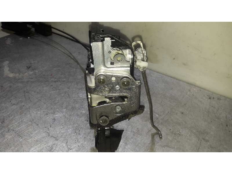 Recambio de cerradura puerta delantera izquierda para opel vectra c berlina comfort referencia OEM IAM   