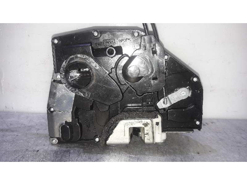 Recambio de cerradura puerta delantera izquierda para opel vectra c berlina comfort referencia OEM IAM   