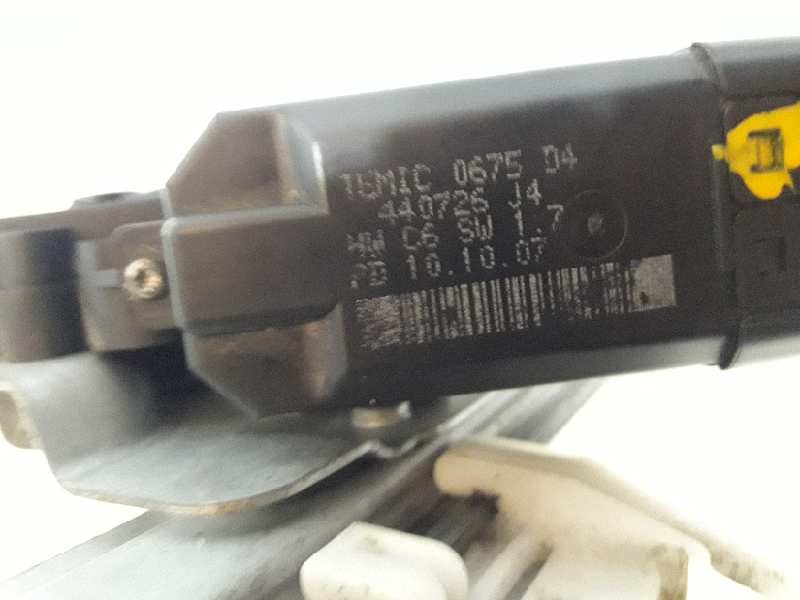 Recambio de elevalunas trasero izquierdo para renault scenic ii expression referencia OEM IAM 402049B 0675D4 