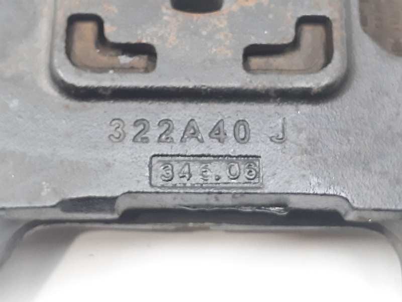 Recambio de soporte cambio para volvo c30 2.0 d momentum referencia OEM IAM 322A40J  