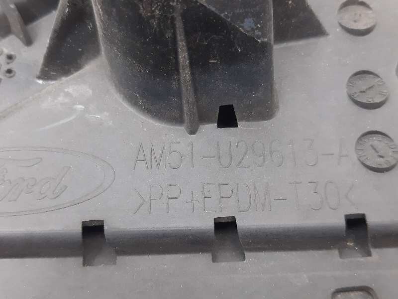 Recambio de molduras traseras para ford grand c-max titanium referencia OEM IAM AM51U29613AW 1766994 