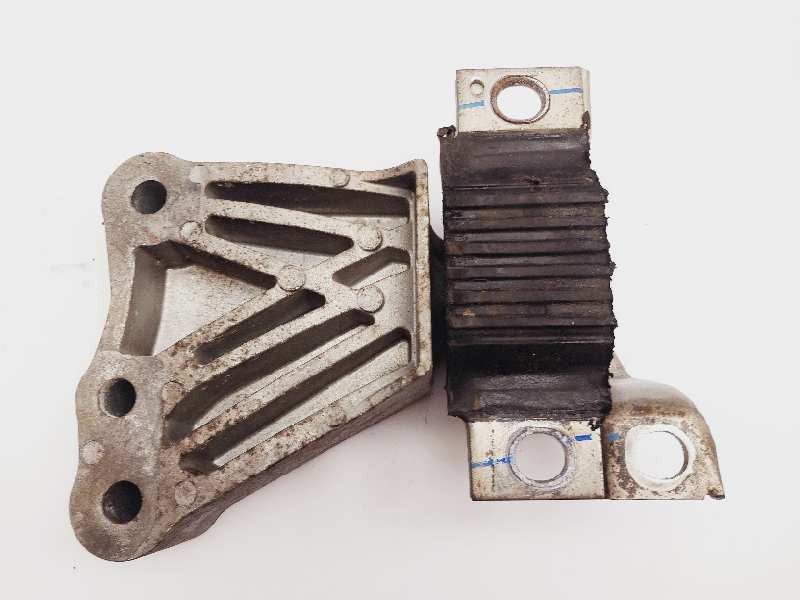 Recambio de soporte motor derecho para fiat ducato caja cerrada (250) referencia OEM IAM 1390082080  