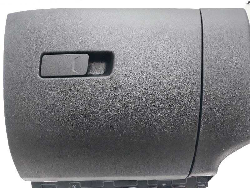 Recambio de guantera para jeep compass ii limited 4x4 referencia OEM IAM E5UT20DX9AC 4GIEAD742 5UT24DX9AB