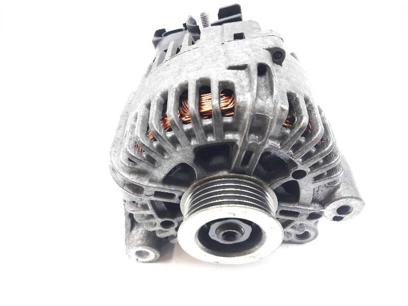 Recambio de alternador para toyota auris advance referencia OEM IAM 8574045 TG15C200 