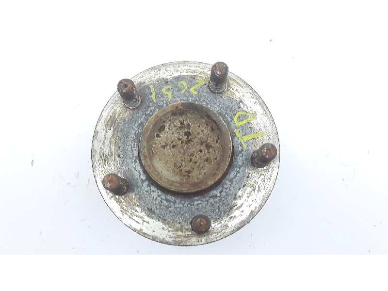 Recambio de buje para volvo c30 2.0 d momentum referencia OEM IAM 5M512C299R  