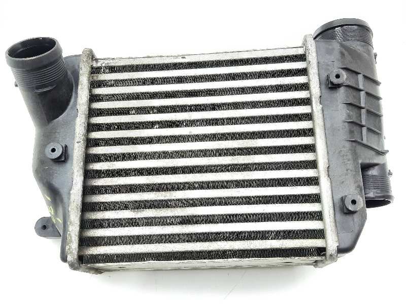 Recambio de intercooler para audi a6 avant (4f5) 3.0 tdi quattro referencia OEM IAM 4F0145805E  
