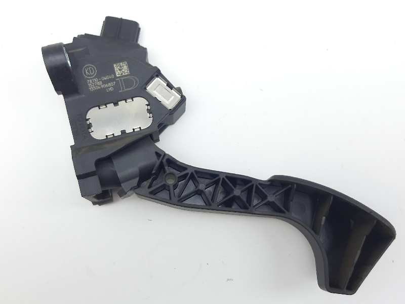 Recambio de potenciometro pedal para toyota auris advance referencia OEM IAM 781100W040  