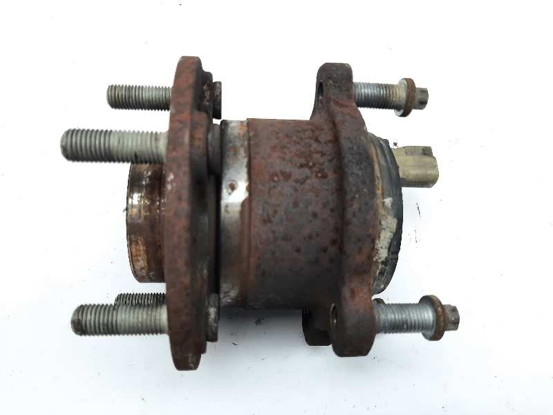 Recambio de buje para audi a6 avant (4f5) 3.0 tdi quattro referencia OEM IAM 2090832  