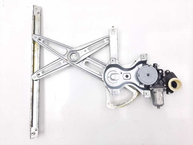 Recambio de elevalunas delantero derecho para toyota auris advance referencia OEM IAM 8571002420B  