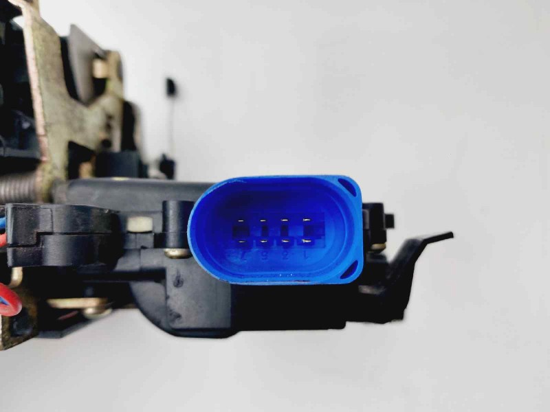 Recambio de cerradura puerta delantera derecha para skoda fabia (6y2/6y3) comfort referencia OEM IAM   