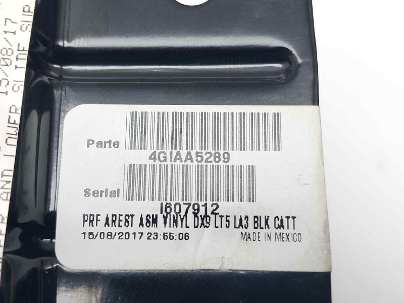 Recambio de apoyabrazos central para jeep compass ii limited 4x4 referencia OEM IAM 4GIAA5289  