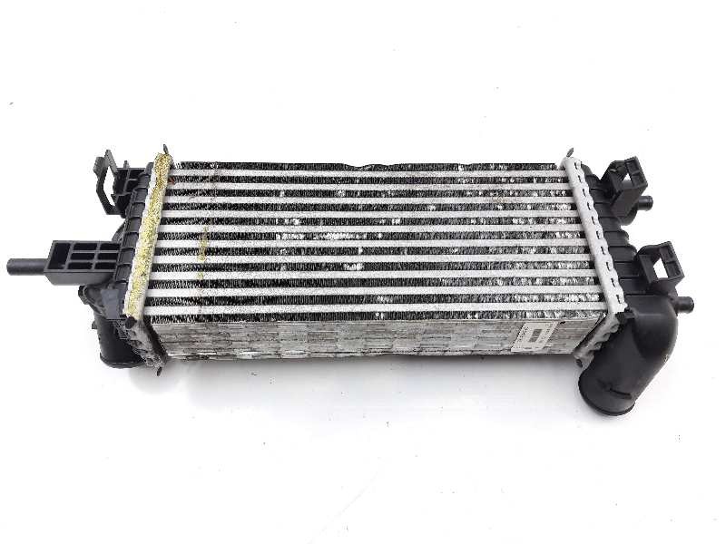 Recambio de intercooler para ford grand c-max titanium referencia OEM IAM CV619L440VC 2026747 