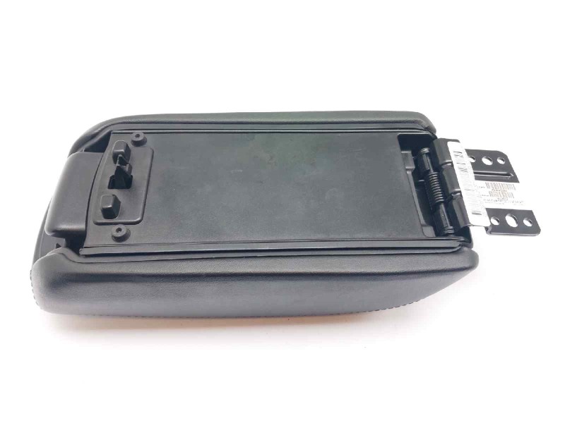 Recambio de apoyabrazos central para jeep compass ii limited 4x4 referencia OEM IAM 4GIAA5289  