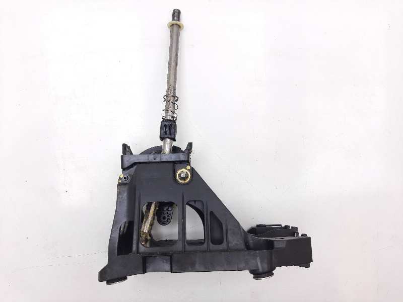 Recambio de palanca cambio para toyota auris advance referencia OEM IAM 112102401  