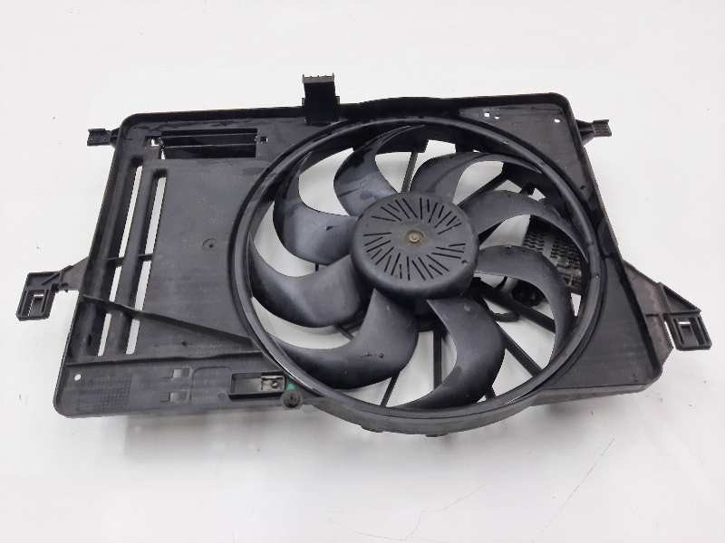 Recambio de electroventilador para ford grand c-max titanium referencia OEM IAM CV618C607VA  