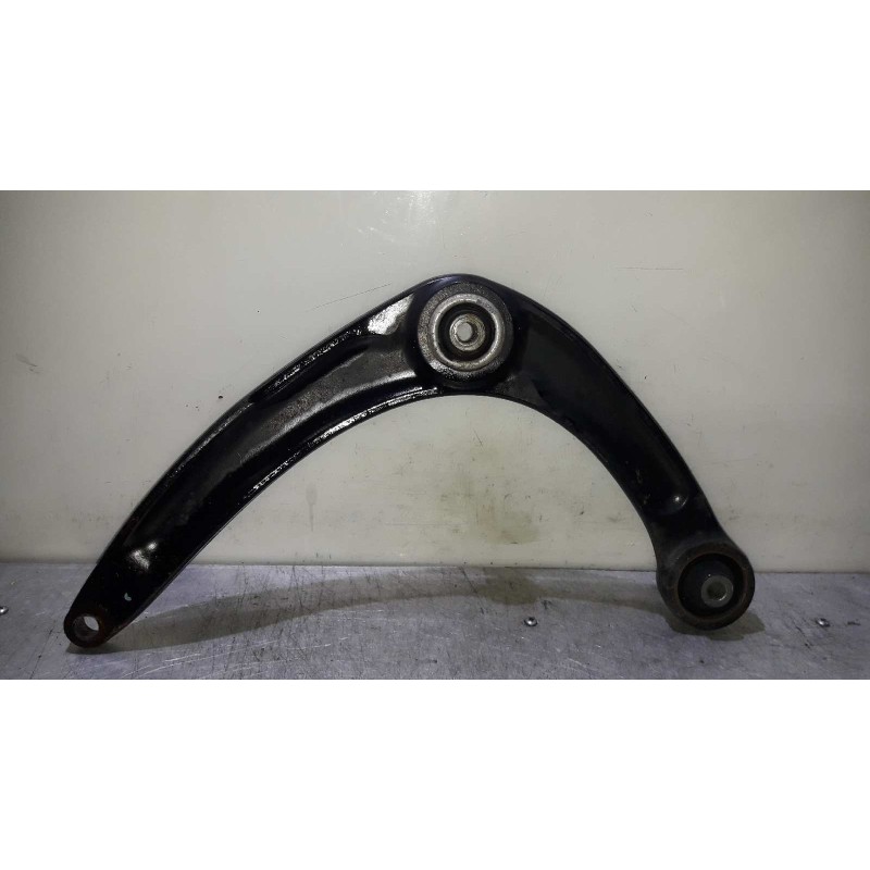 Recambio de brazo suspension inferior delantero derecho para citroen c4 picasso exclusive referencia OEM IAM   