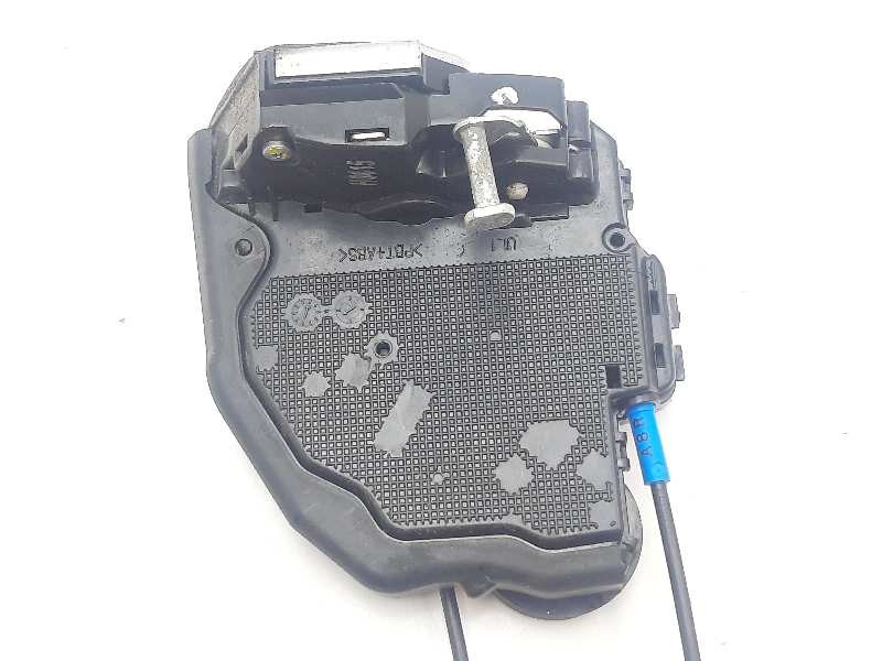 Recambio de cerradura puerta trasera izquierda para toyota auris advance referencia OEM IAM 6906005051  