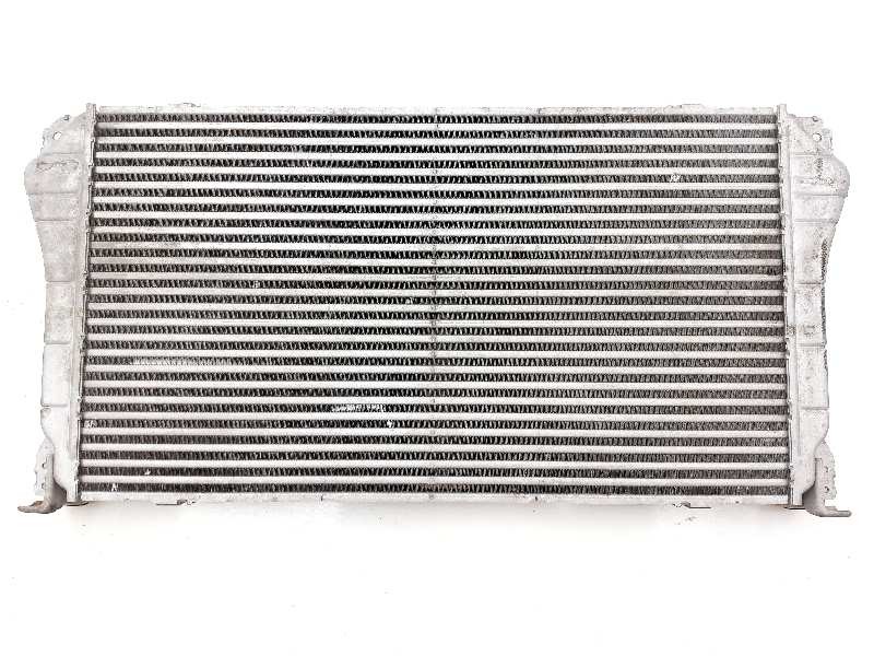 Recambio de intercooler para toyota auris advance referencia OEM IAM JD1271004970 179400X020 