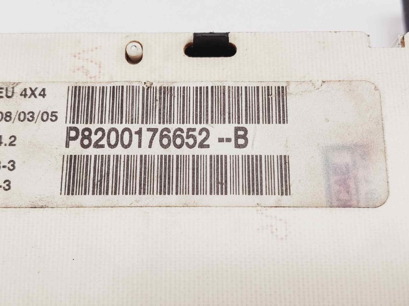 Recambio de cuadro instrumentos para renault kangoo (f/kc0) referencia OEM IAM P8200176652 P8200176652 216717653