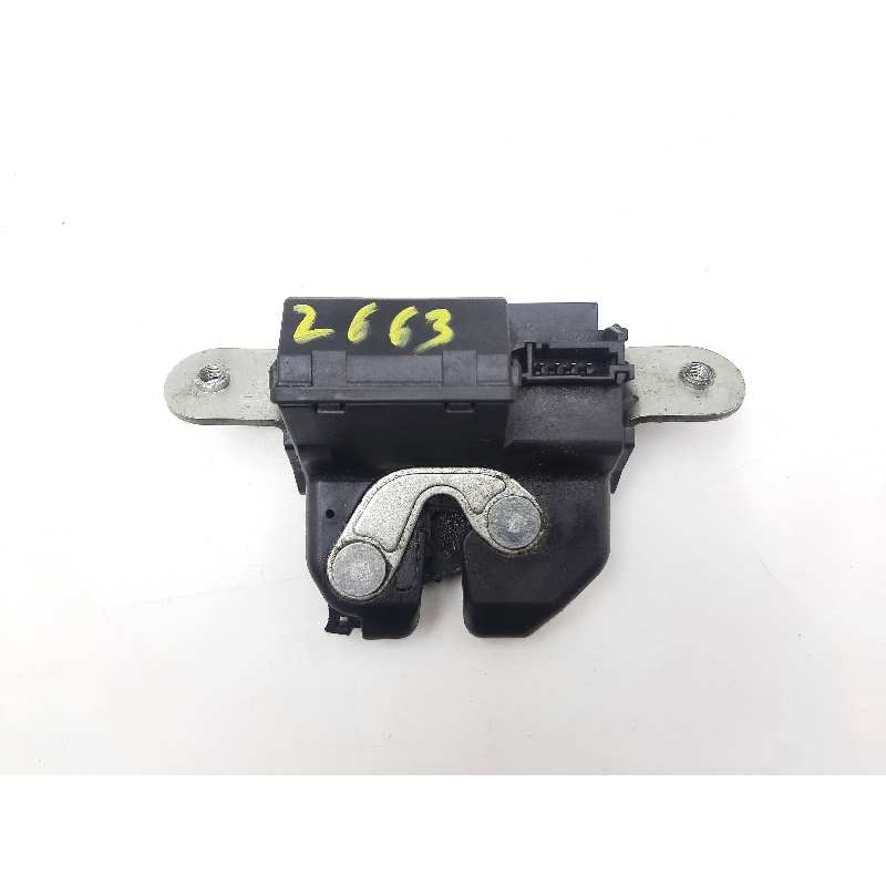 Recambio de cerradura maletero / porton para lancia delta (181) platino referencia OEM IAM 55701971  