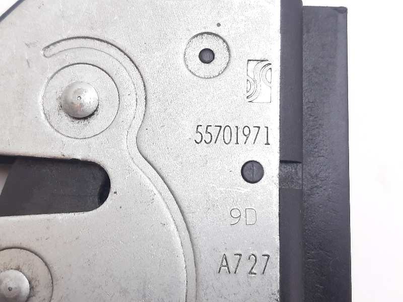 Recambio de cerradura maletero / porton para lancia delta (181) platino referencia OEM IAM 55701971  