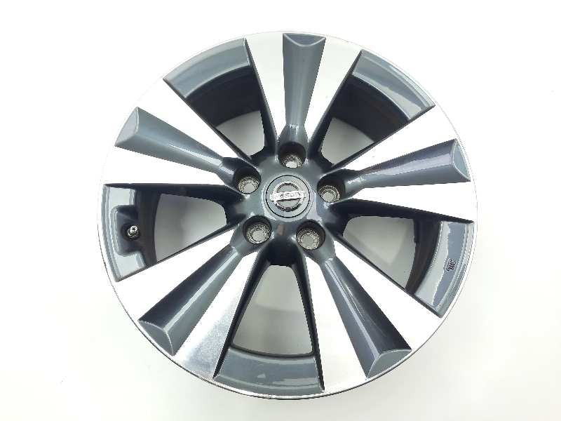 Recambio de llanta para nissan pulsar (c13) sport edition referencia OEM IAM N507018  